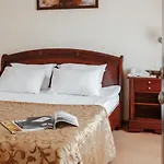 Hotel Royal Street 3*