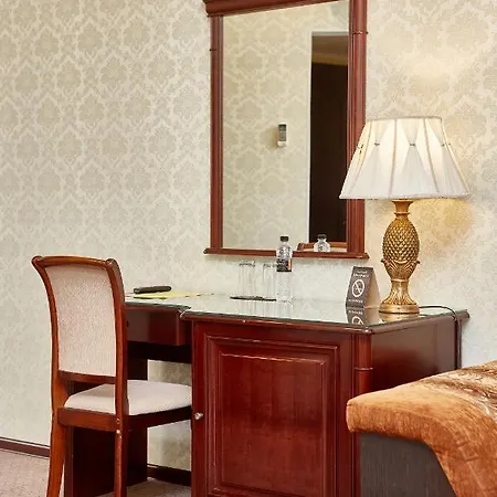 Hotel Royal Street 3*