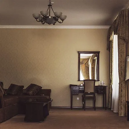 Royal Street Hotel