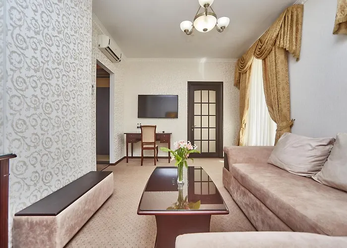 Royal Street 3* Οδησσός